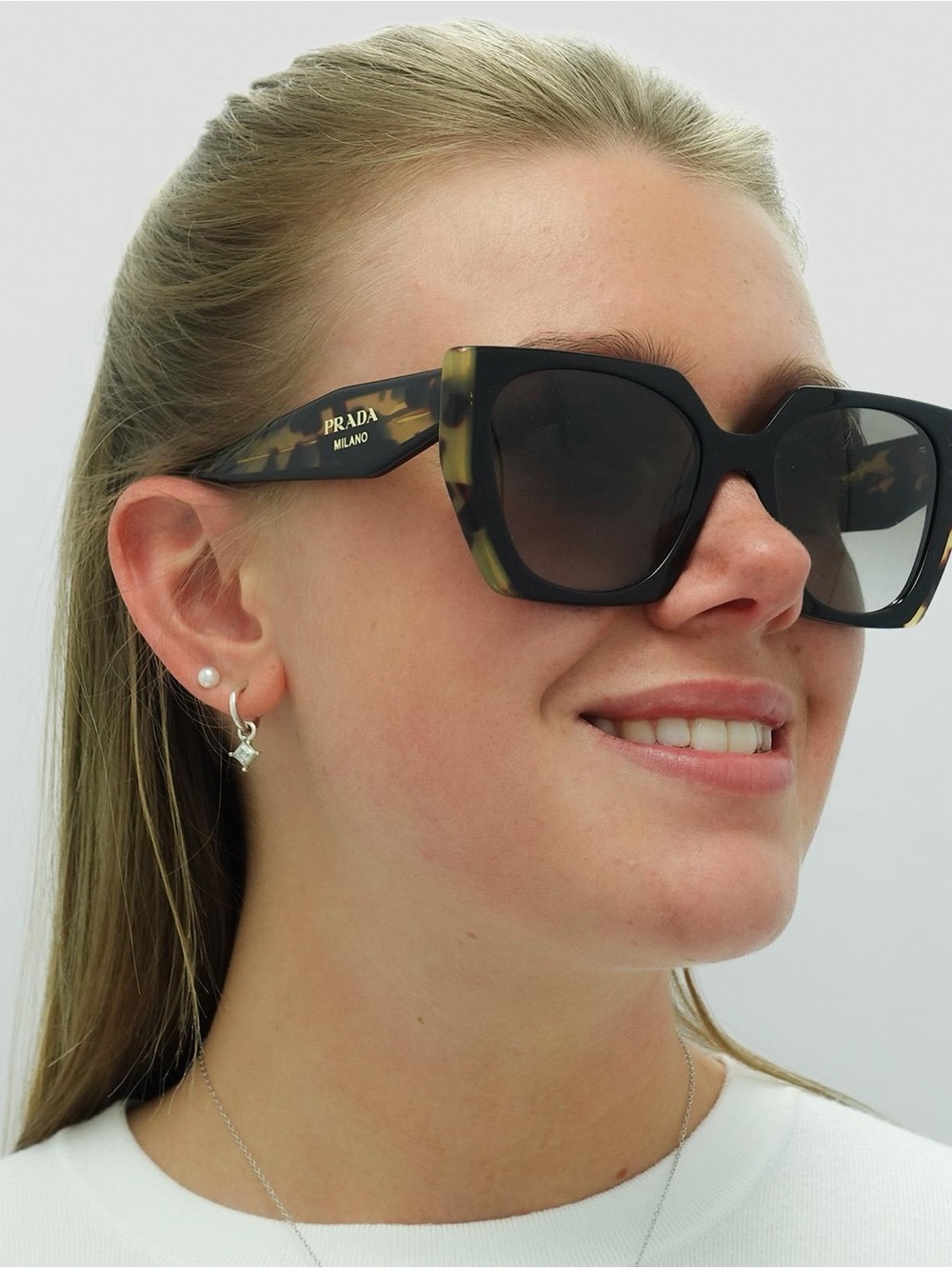 Authentic Prada Sunglasses PR15WS 3890A7 Black Tortoise #029